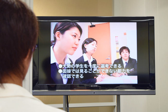 DVD閲覧コーナー